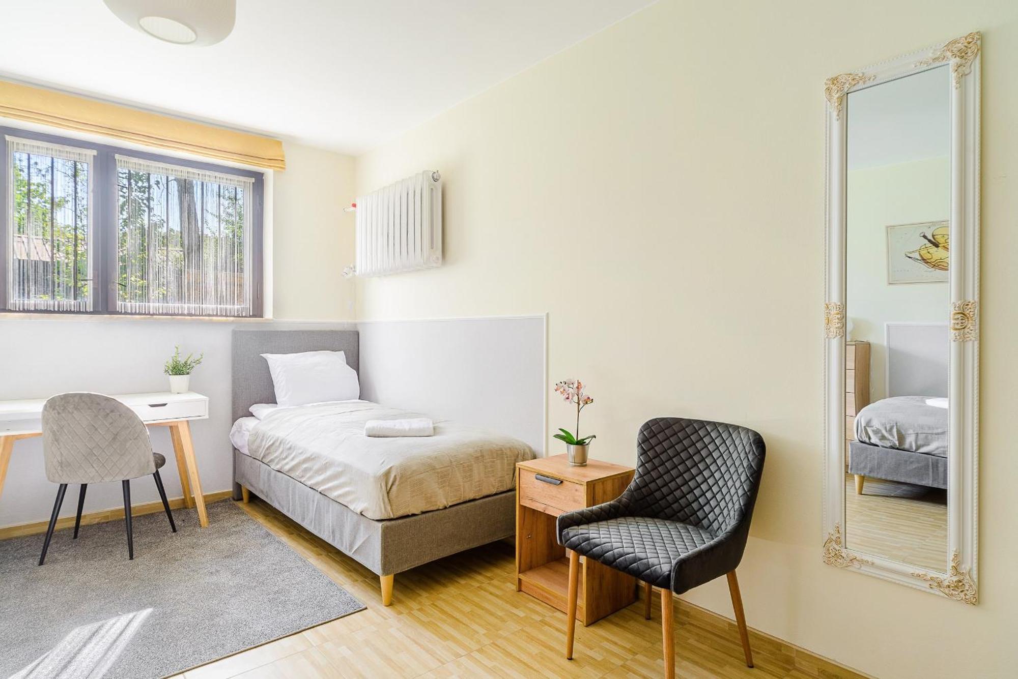 P&O Apartments Juhasow - Wawer Warszawa Eksteriør bilde